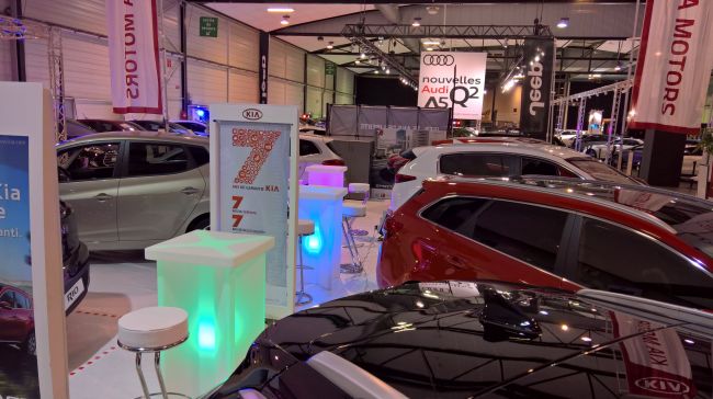 Location de mange debout lumineux près de Rouen